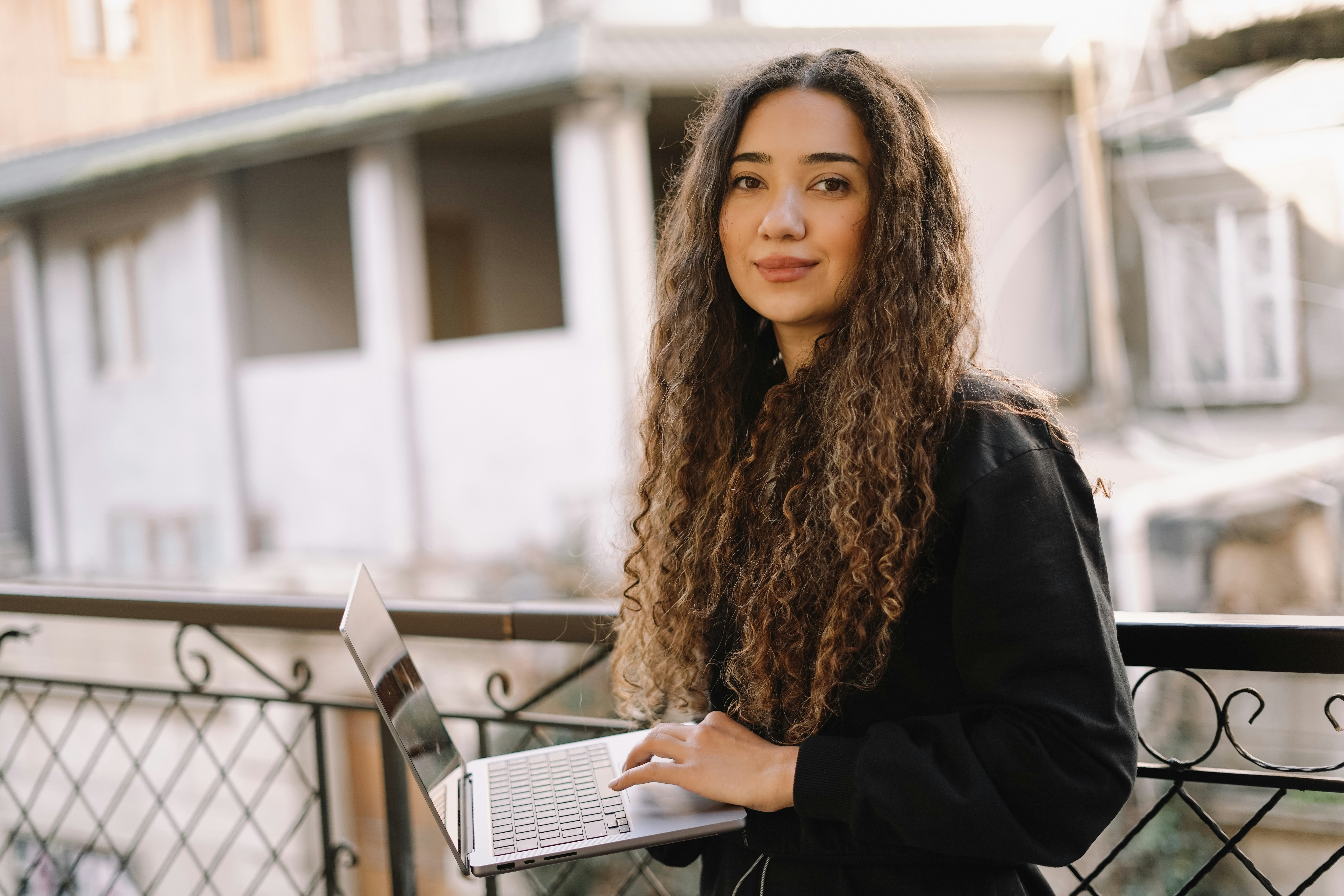 How to Identify and Hire the Ideal Freelance Writer for Your Company